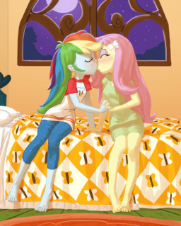 First Kiss MLP (LUNGS-156), SMUT